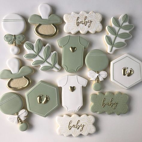 Eucalyptus Cookies Decorated, Sage Green Baby Shower Cookies, Eucalyptus Cookies, Green Baby Shower Cookies, Simple Baby Shower Cookies, Baby Sugar Cookies, Baby Shower Cookies Neutral, Baby Shower Biscuits, Baby Shower Garcon