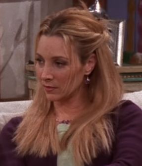 Phoebe Friends Hairstyles, Phoebe Buffay Hair Tutorial, Phoebe Buffet Hairstyles, Friends Phoebe Hair, Phoebe Buffay Haircut, Phoebe Buffay Makeup, Pheobe Buffay Haircut, Pheobe Buffay Hair Hairstyles, 2000s Half Up Half Down Hair