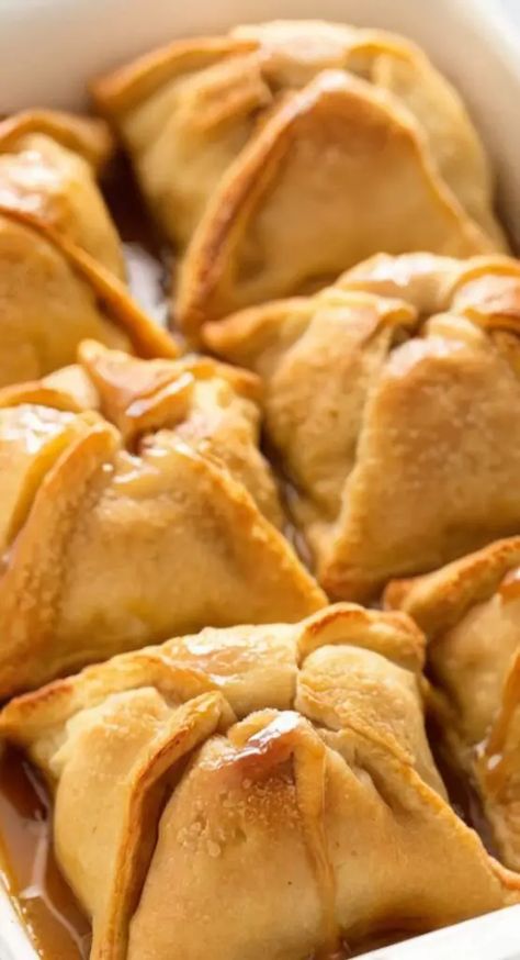 Apple Dumplings Recipe Baked Apples Dumplings, How To Make Apple Dumplings, Puff Pastry Apple Dumplings, Apples And Crescent Rolls, Apple And Crescent Roll Recipes, Country Apple Dumplings, Easy Apple Dumplings With Crescent Rolls, Apple Dumplings Homemade, Apple Dumplings With Pie Crust