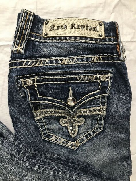 Rock Revival Jillian Capri Jeans 98% cotton 2%elastane tag size 27 waist measures 27" hips 36" front rise 7.5" back rise 11.5" inseam 23" leg opening 13.5" Christian Audigier Jeans, Casual Outfits Mens Korean, Y2k Outfits White, Korean Mens Outfits, Formal Casual Outfits Mens, Outfits With Leg Warmers, Wishlist Idea, Outfit With Uggs, Pants Ideas