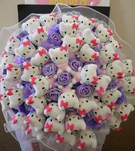 Kawaii Flower Bouquet, Hello Kitty Flower Bouquet, Flowers Hello Kitty, Hello Kitty Flowers, Hello Kitty Bouquet, Plush Bouquet, Give Flowers, Fairy Clothing, Dress Tights