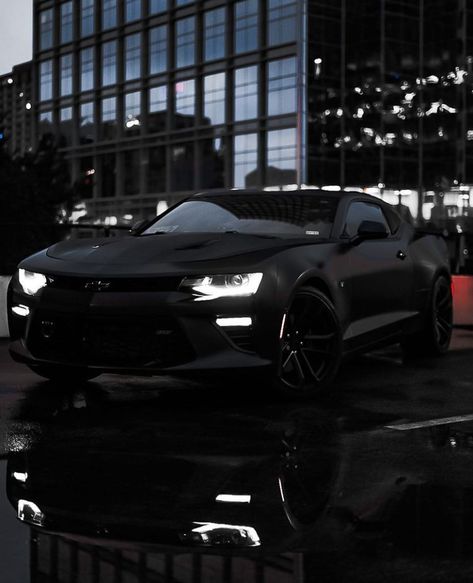 Matte Black Cars Wallpapers, Chevrolet Aesthetic, Black Jdm Cars, Cars Wallpapers Aesthetic, Audi Cars Wallpapers, Bmw Cars Wallpapers, Wallpapers Aesthetic Black, Jdm Cars Wallpapers, Chevrolet Camaro Black