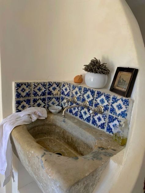 Portuguese Bathroom, Greece Bathroom, Greek Bathroom, Best Greige Paint, Best Greige, Practical Home Decor, Old World Elegance, Italian Bathroom, Greige Paint Colors