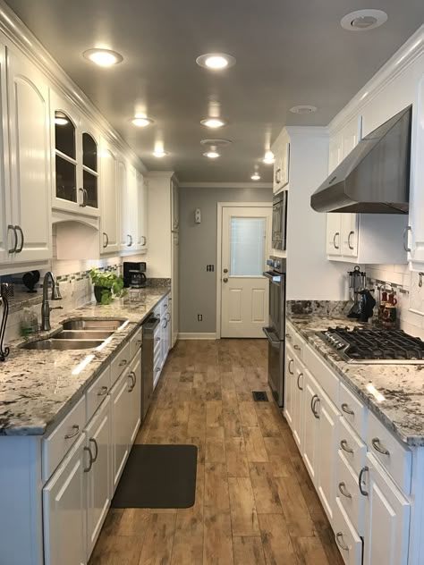 Kitchen Remodel Townhouse, Small Rectangle Kitchen Design, Small Kitchen Ideas Layout Rectangle, Small Ranch Kitchen Ideas, Kitchen Remodel Narrow Layout, Kitchen Remodel Long And Narrow, Narrow Kitchen Remodel Before And After, Small Rectangle Kitchen Ideas, Galley Kitchen White Cabinets