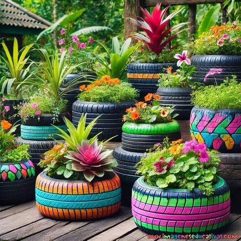 Design A Garden, Tire Garden, Recycled Garden Art, Tire Art, Tire Planters, نباتات منزلية, Small Garden Ideas, Front Yard Garden Design, Flower Garden Design