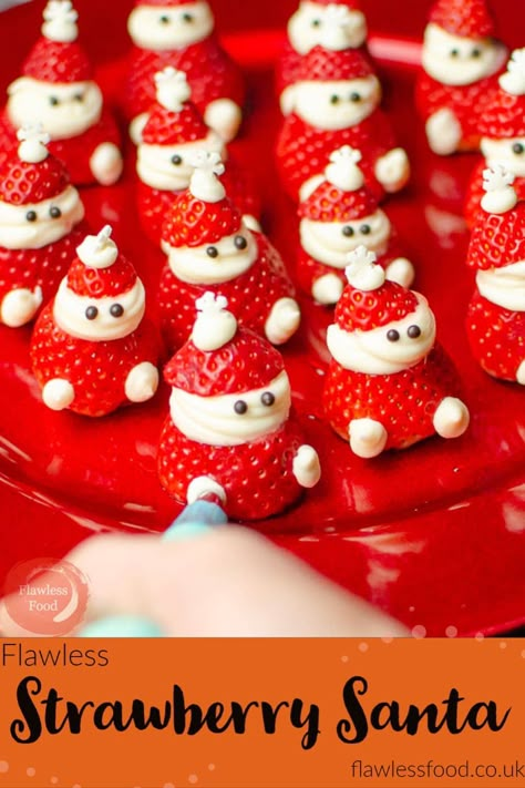 A healthy fruit chistmas themed snack that the kids love! Christmas Kids Lunch, Christmas Strawberries, Strawberries Cream Cheese, Strawberry Santa, Strawberry Santas, Christmas Cookie Exchange Recipes, Christmas Bakes, Advocare Recipes, Cookie Exchange Recipes