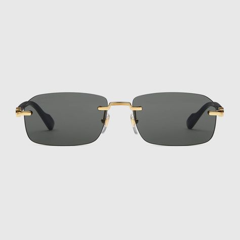 Gucci Glasses, Gucci Eyewear, Grey Lens, Gucci Tote, Sunglasses Style, Gucci Sunglasses, Gold Sunglasses, Grey Lenses, Beauty Items