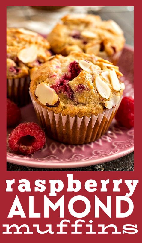 Crumb Cake Muffins, Homemade Vanilla Cake, Almond Muffins, Peanut Butter Cupcakes, Raspberry Muffins, Raspberry Almond, Filled Muffins, Raspberry Recipes, Homemade Muffins