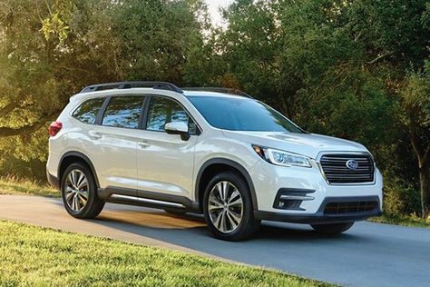 Subaru Suv, Luxury Car Wallpaper, Best Midsize Suv, Mom Mobile, Monroe Michigan, Suv Comparison, Subaru Ascent, 3rd Row Suv, Car Shopping