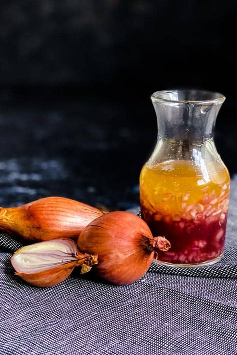 Looking for a salad dressing recipe for your next salad creation? Check out our Red Wine Shallot Vinaigrette recipe. Easy homemade dressing that takes on time at all! Red Wine Vinegarette, Vinegrette Recipe, Prawn And Avocado Salad, Pomegranate Molasses Dressing, Shallot Dressing, Healthy Ranch Dressing, Shallot Vinaigrette, Dairy Free Dips, Roasted Shallots