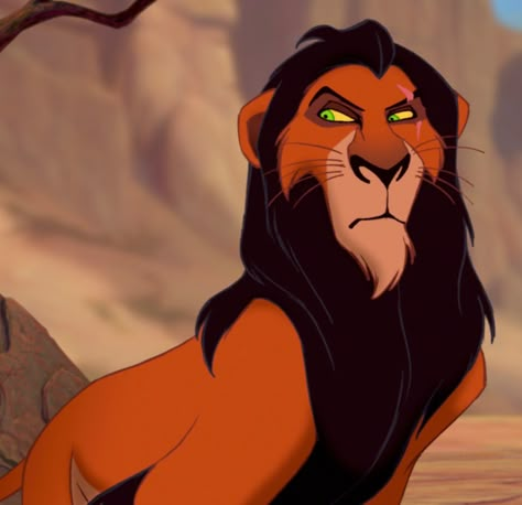 Contesta 7 preguntas y te diremos qué personaje de 'El Rey León' eres Kirsten Dunst Movies, Scar Rey Leon, Disney Character Quiz, Scar The Lion King, Lion King Remake, Scar Lion King, Lion King Scar, Evil Disney, Childhood Crushes