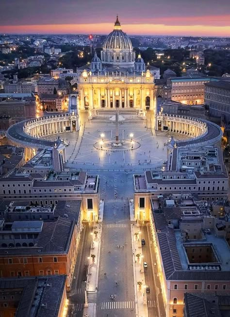 Vatican City Aesthetic, Saint Peter Basilica, Saint Peter’s Basilica, St. Peter’s Basilica, Bella Roma, Rome Vatican, Travel Photography Europe, Vatican Museum, Aesthetic Italy