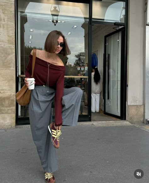 Brown Trousers Outfit Aesthetic, Brown Trousers Outfit Women, Burgundy Sneakers Outfit, Burgundy Top Outfit, Adidas Brown, Burgundy Sneakers, Trendy Fall Fashion, Burgundy Outfit, 2024 Outfits