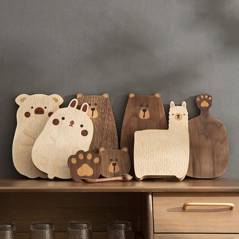 Wooden Kids Toys, Acrylic Animals, Bandsaw Projects, Handmade Wood Crafts, Wooden Chopping Boards, Wood Animal, Bear Illustration, Kids Wood, Small Wood Projects