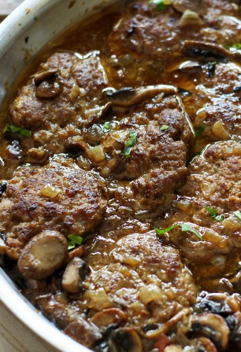 Homemade Lighter Salisbury Steaks Ground Sirloin Recipes, Steaks Recipes, Salisbury Steaks, Easy Salisbury Steak, Salisbury Steak Recipe, Salisbury Steak Recipes, Homemade Cookbook, Ground Sirloin, Low Sodium Recipes