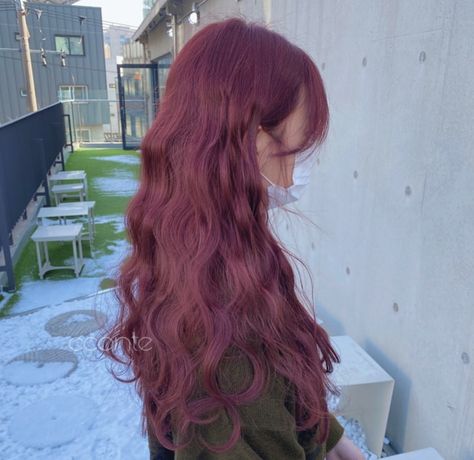 Purple Light Brown Hair, Milky Pink Hair Color, Light Plum Hair Color, Plum Peekaboo Hair, Plum Pink Hair, Dark Purple Pink Hair, Light Plum Hair, Red Lavender Hair, Light Magenta Hair