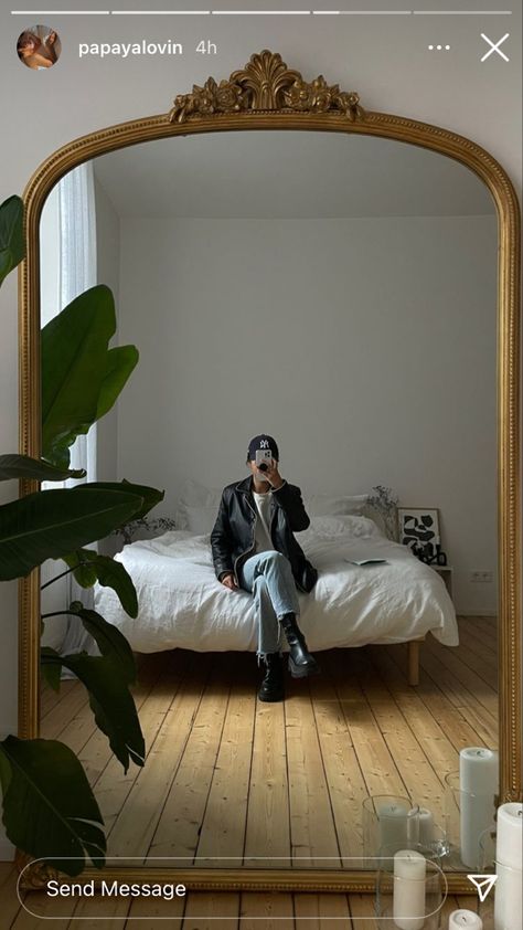 Styling Floor Length Mirror, Big Mirror Bedroom, Tall Mirror In Bedroom, Large Mirror In Bedroom, Big Vintage Mirror, Home Plant Ideas, Bedroom Full Length Mirror, Long Mirror In Bedroom, Length Mirror In Bedroom