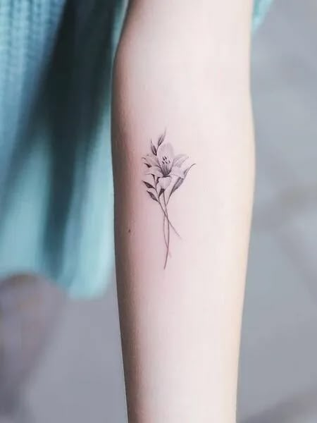 Easter Lily Tattoo, Small Lily Tattoo, Lilly Flower Tattoo, Lily Flower Tattoo, Small Flower Tattoo, Tiger Lily Tattoos, Lotusblume Tattoo, Water Lily Tattoos, Lillies Tattoo