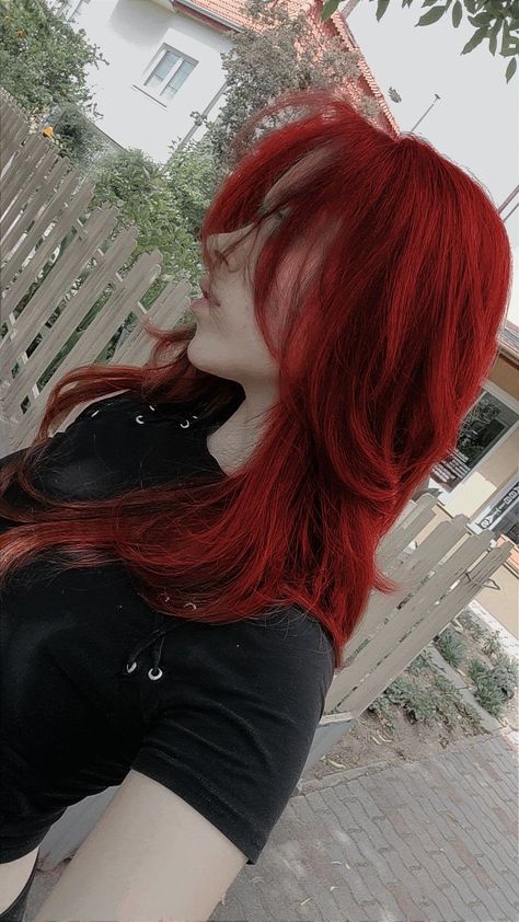 Red Long Straight Hair, Maroon Red Hair Color, Red Hair Red Makeup, Girls With Red Hair Dyed, Midnight Red Hair, Red Shades Of Hair, Cool Toned Red Hair Color, Red Alt Hair, Dark Red Wolf Cut