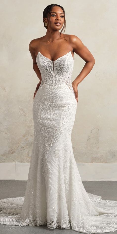 Cat Eye Neckline Wedding Dress, Cat Eye Wedding Dress, Simple Modern Wedding Dress, Comfortable Wedding Dresses, Fall 2024 Wedding, Most Popular Wedding Dresses, Comfortable Wedding Dress, Sweet Wedding Dresses, Minimalist Gown