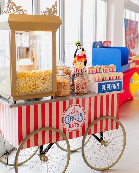 Circus Eats on Instagram: “Here is what we’ve been working on all Summer! Our brand new Wagon Carts 🎪 This is our premium popcorn 🍿 Wagon Available for all of your…” Popcorn Booth Ideas, Diy Hot Dog Cart, Popcorn Stand Ideas, Waffle Cart, Carn Evil, Popcorn Bar Ideas, Chocolate Store Design, Kids Fest, Desi Party