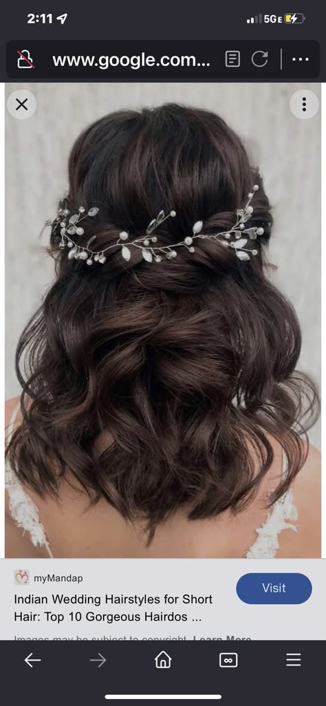 Sangeet Hairstyles, Party Hairstyles For Long Hair, Reception Hairstyles, Christian Bridal Saree, Easy Party Hairstyles, Wedding Hairs, Hairstyles For Gowns, Hair Style On Saree, Hair Wedding Styles