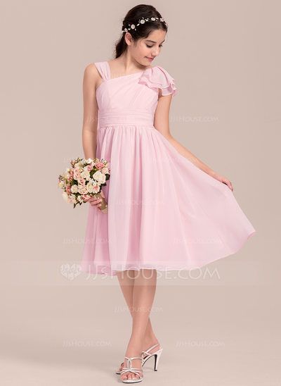 [£44.00] A-Line/Princess V-neck Knee-Length Chiffon Junior Bridesmaid Dress With Cascading Ruffles Flowergirls Dress, Junior Bride Dresses, Prom Dresses Pretty, Wedding Jamaica, Kids Bridesmaid Dress, Wedding Kids Outfit, Bridesmaid Dress Short, Knee Length Bridesmaid Dresses, Bridesmaids Dress Inspiration