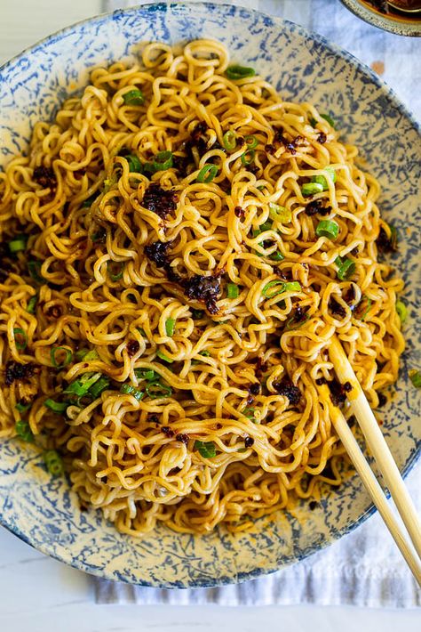 5-minute Miso Butter Noodles - Simply Delicious Butter Noodles Recipe, Buttered Noodles Recipe, Miso Recipes, Butter Noodles, Gluten Free Substitutes, Honey Bbq Chicken, Miso Butter, Noodle Recipes Easy, Buttered Noodles