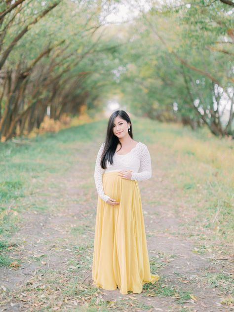 maternity photography session in Edmonton. Modest Maternity Dresses, White Lace Tops, Modest Maternity, Yellow White Flowers, Baby Birthday Photoshoot, Edmonton Wedding, Edmonton Alberta, White Lace Top, Fine Art Wedding Photographer