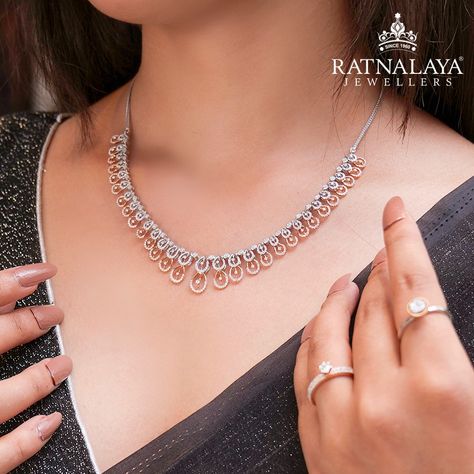 Embrace your inner stars with our Estella collection, which will add sparkle to your look .To explore the collection,visit our store at Hathwa Market | Kankarbagh or browse www.ratnalayajewels.com or download our App from App Store/Play Store #ratnalayajewellers #jewellery Simple Jwellery Design, Dimond Neckless Jewelry Simple, Diamond Necklace Set Simple, Diamond Necklace Elegant, Small Diamond Necklace, Simple Necklace Designs, Diamond Necklace Simple, Bridal Diamond Necklace, Indian Wedding Jewelry Sets