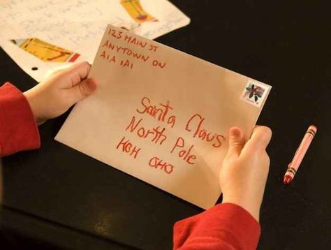 17. They've claimed the address "Santa Claus, North Pole, H0H 0H0." Write To Santa, Facts About Canada, Xmas Letter, Letter Santa, A Letter To Santa, Meanwhile In Canada, Canadian Things, Bless The Child, Santas Coming