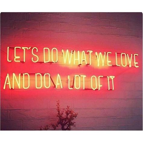 Life love work...all of the above applies Had a great night @fash_reboot event in Cheltenham last night look out for news of an exciting new pop up happening very soon ... #haveagoodweekend #love #sunsout #mybusinessfamily #cheltenhammumboss Neon Love, Neon Quotes, Neon Words, Light Quotes, Neon Aesthetic, Neon Wallpaper, Neon Light Signs, Frases Tumblr, Neon Art