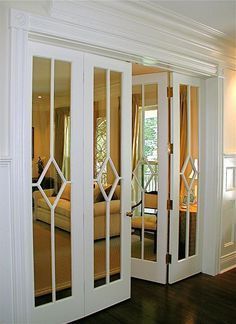 Lots of ideas for upgrading your closet doors! Pintu Interior, Closet Door Makeover, Mirror Closet Doors, Closet Door, Door Makeover, Diy Door, French Door, Closet Ideas, Closet Doors