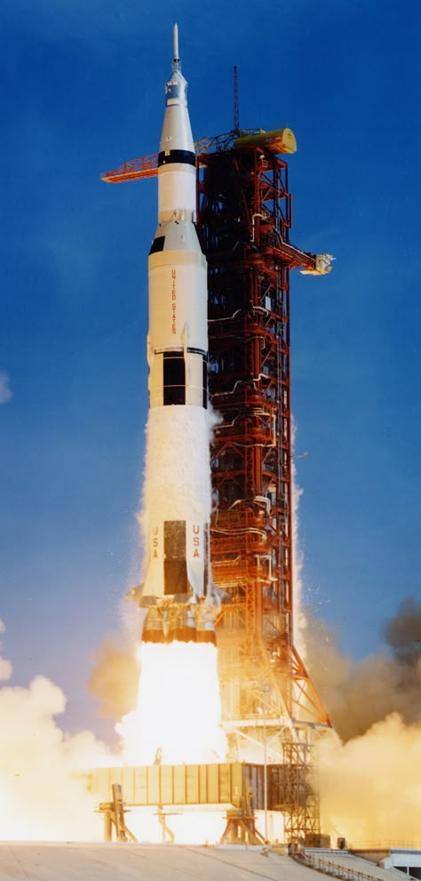 Apollo 11 Launch, Saturn 5, Apollo Space Program, Nasa Space Program, Apollo 11 Mission, Saturn V, Apollo 1, Apollo 13, Apollo Program