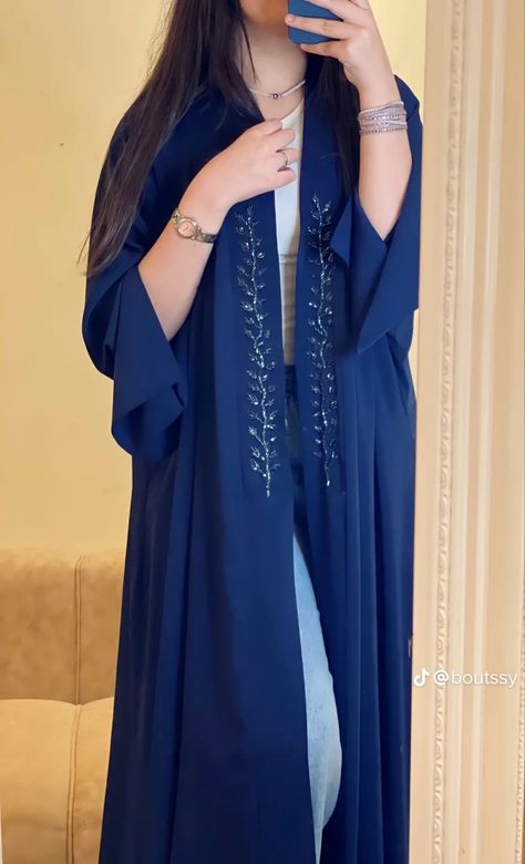 Modern Abaya Style, Abaya Fashion Modern, Summer Abaya, Ramadan 2025, Latest Abaya Designs, Elegant Abayas, Expensive Presents, Abaya Designs Latest, Abaya Outfit