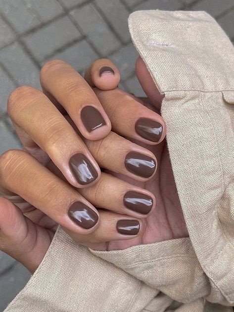 Manicure Ideas Spring 2024, Short Nails 2024 Spring, Trendy Nail Colors Spring 2024, Gel Nails Ideas Short Simple One Color, Dip Gel Nail Ideas, Nail Colors Spring 2024, Short Nail Ideas Spring 2024, Popular Nail Colors 2024, Nail Colors 2024