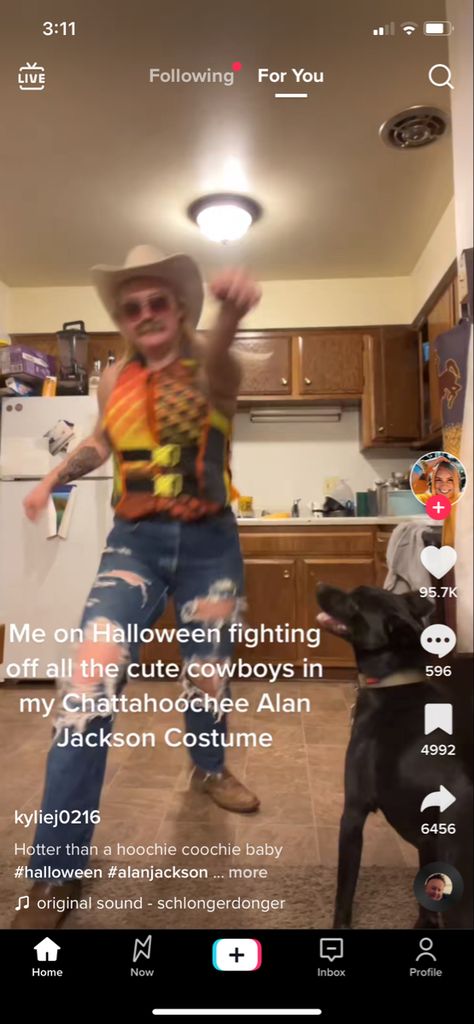 Alan Jackson Chattahoochee Costume, Country Music Singer Halloween Costumes, Alan Jackson Halloween Costume, Reba Halloween Costume, Nashville Halloween Costumes, Alan Jackson Costume, 90s Country Costumes, Halloween Costumes Country, Country Singer Halloween Costume