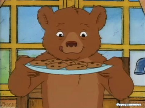 Franklin Cartoon, Bear Animation, Little Bear Cartoon, Autumn Illustration, Bear Party, 90s Childhood, Bear Birthday, Old Disney, Kids Tv