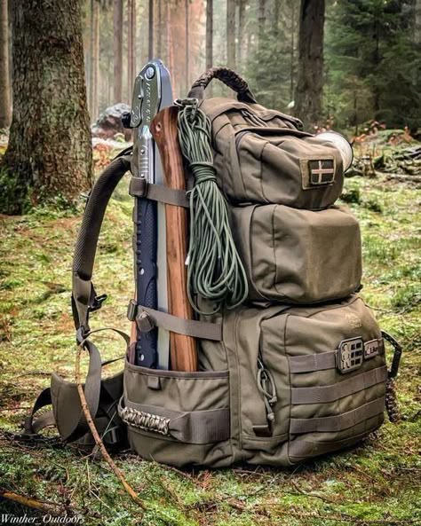 Bushcraft Backpack, Bushcraft Kit, Survival Backpack, Bushcraft Skills, Bushcraft Gear, Survival Bag, Bush Craft, Survival Stuff, Bushcraft Camping