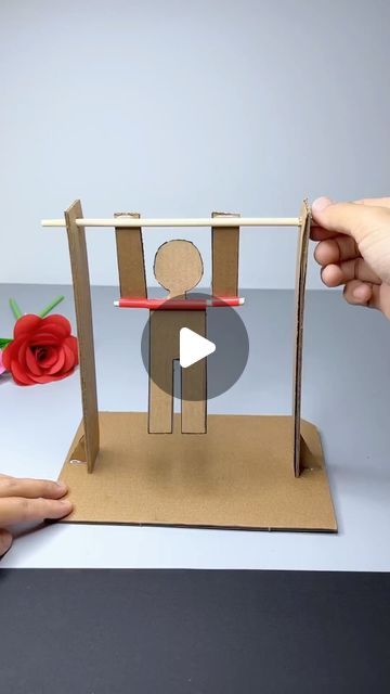 Fun Crafts With Cardboard, Hand Crafts For Kids Cute Ideas, Cardboard Inventions, Fun Cardboard Crafts, Diy Kids Crafts Easy Simple, Cardboard Activities For Kids, Cardboard Box Ideas For Kids, Simple Craft Ideas For Kids, Cute Cardboard Crafts