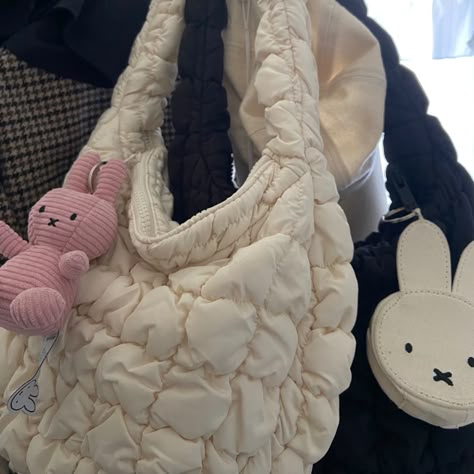 Miffy Bag, Cos Bags, Puffer Bag, Aesthetic Bags, Handbag Essentials, Girly Bags, What In My Bag, Bags Aesthetic, Pretty Bags