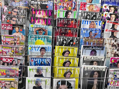 multiple fashion magazines displayed on a kiosk magazine stand Stacks Of Magazines, Magazine Stand Aesthetic, Magazine Covers Fashion, Fashion Assistant, Magazines Fashion, Magazine Stand, Marie Claire Magazine, Another Magazine, Esquire Magazine