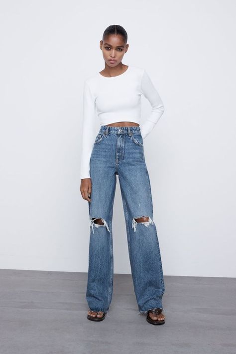 Zara Wide Leg Full Length Ripped Jeans Loose Jeans Outfit, Zara Wide Leg Jeans, Popular Jeans, Wide Leg Jeans Outfit, Hem Pants, High Rise Wide Leg Jeans, Zara Outfit, Pant Trends, Jeans Wide