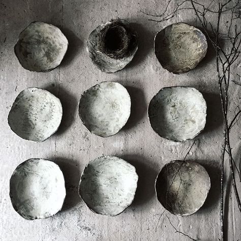 Wabi Sabi Ceramics, Wabi Sabi Pottery, Stone Ceramic, Luxury Tableware, Handmade Ceramics Pottery, Tableware Design, Diy Pottery, Ceramics Ideas Pottery, Pottery Plates