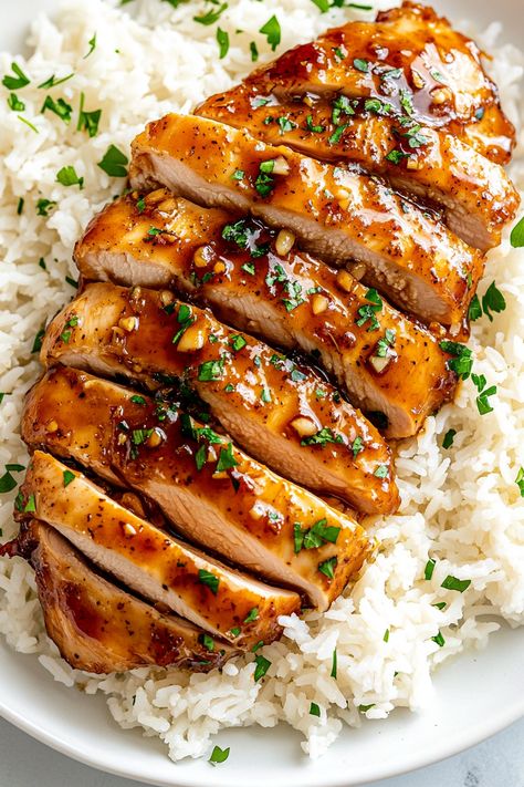 Honey Garlic Chicken Breasts - An Organized Chaos Thanksgiving Chicken Breast Recipes, Honey Chicken Recipe Easy, Skinless Boneless Chicken Breast Recipes, Meal Prep Chicken Breast, Meals With Chicken Breast, Boneless Skinless Chicken Recipes, Honey Chicken Breast, Honey Garlic Chicken Breast, Chicken Breast Cutlets