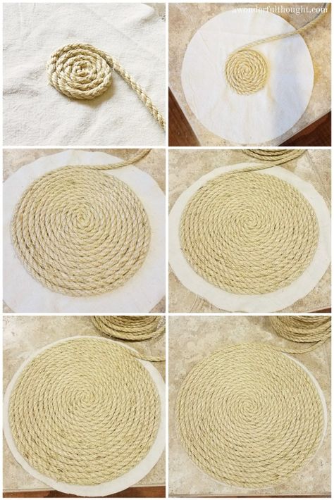 DIY Rope Chargers - A Wonderful Thought Diy Jute Placemats, Diy Chargers Plates Ideas, Diy Rope Design, Diy Chargers, Pola Macrame, Rope Projects, Tafel Decor, Rope Diy, Jute Crafts