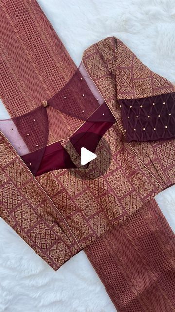 Trending Blouse Patterns, Trending Blouse Designs 2024, Boat Neck Work Blouse Designs, Blouse Patch Work Designs Patterns, Patch Work Blouse Designs Silk Patterns, Net Blouse Designs Pattern Style, New Blouse Designs Fashion, Pattern Design Blouse, Pattern Blouses For Sarees