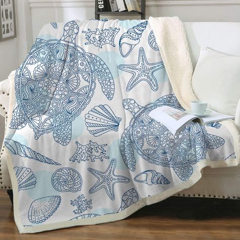 Bright Design, Super Soft Blanket, Stylish Beds, Tropical Design, The Comfy, Soft Throw Blanket, Bright Designs, Sea Turtles, Warm Blankets