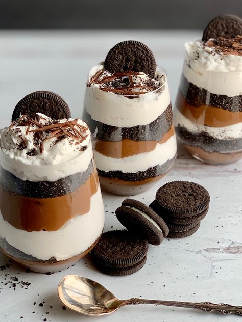 Cookies And Cream Parfait Recipe, Cookies And Cream Parfait, Dairy Free Whipped Topping, Non Dairy Desserts, Chocolate Cream Pie Recipe, Chocolate Parfait, Gluten Free Dairy Free Dessert, Homemade Chocolate Pudding, Dairy Free Recipes Dessert