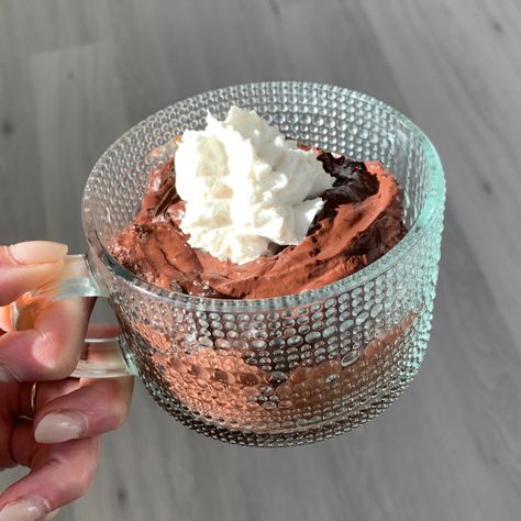 Ok guys, this chocolate scrambled egg pudding tastes JUST like those snack packs we used to eat as a kid (I truly hope we aren’t still consuming those!) but this version has benefits! – Oh….and you can’t even taste the eggs!   TRUST ME! It’s no different than adding eggs to brownies, cakes, cookies, and […] Carb Free Bread, Chocolate Protein Muffins, Egg Pudding, Nut Free Cookies, Vegan Pumpkin Bread, Pumpkin Pie Cookies, Egg Chocolate, Chocolate Protein Bars, Protein Cheesecake